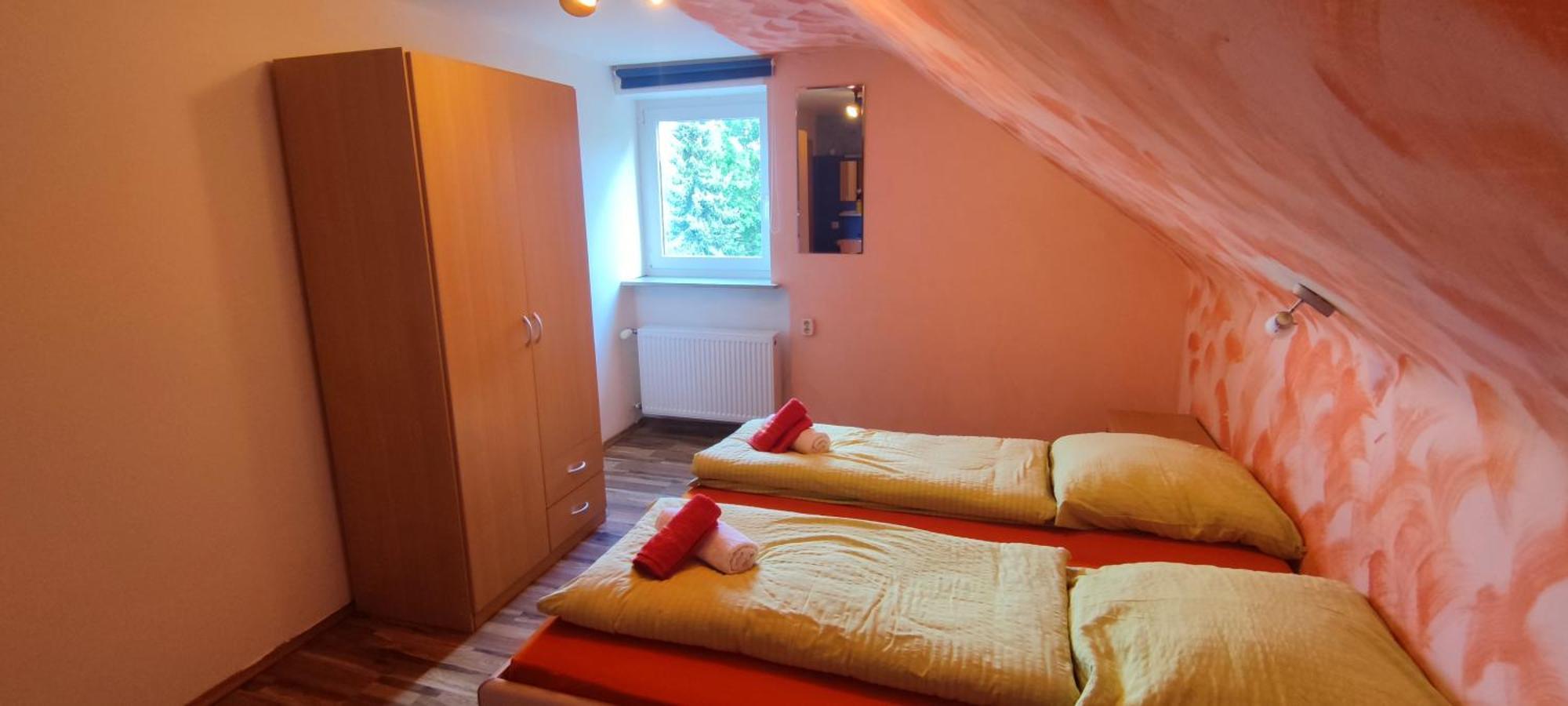 Alb Rooms, Zimmer Auf Der Schwaebischen Alb Oberlenningen ภายนอก รูปภาพ